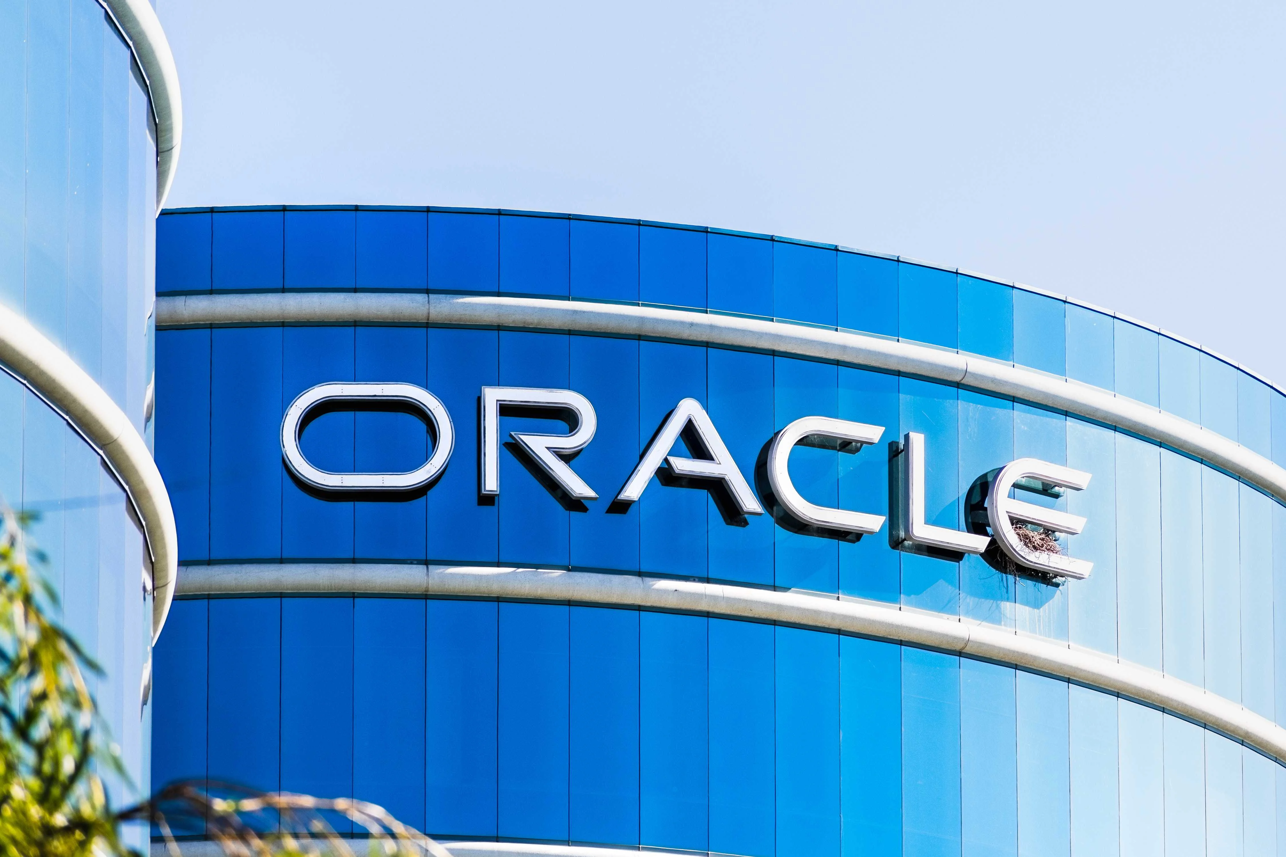 Oracle releases 245 new security patches, all rated ‘high-priority security’