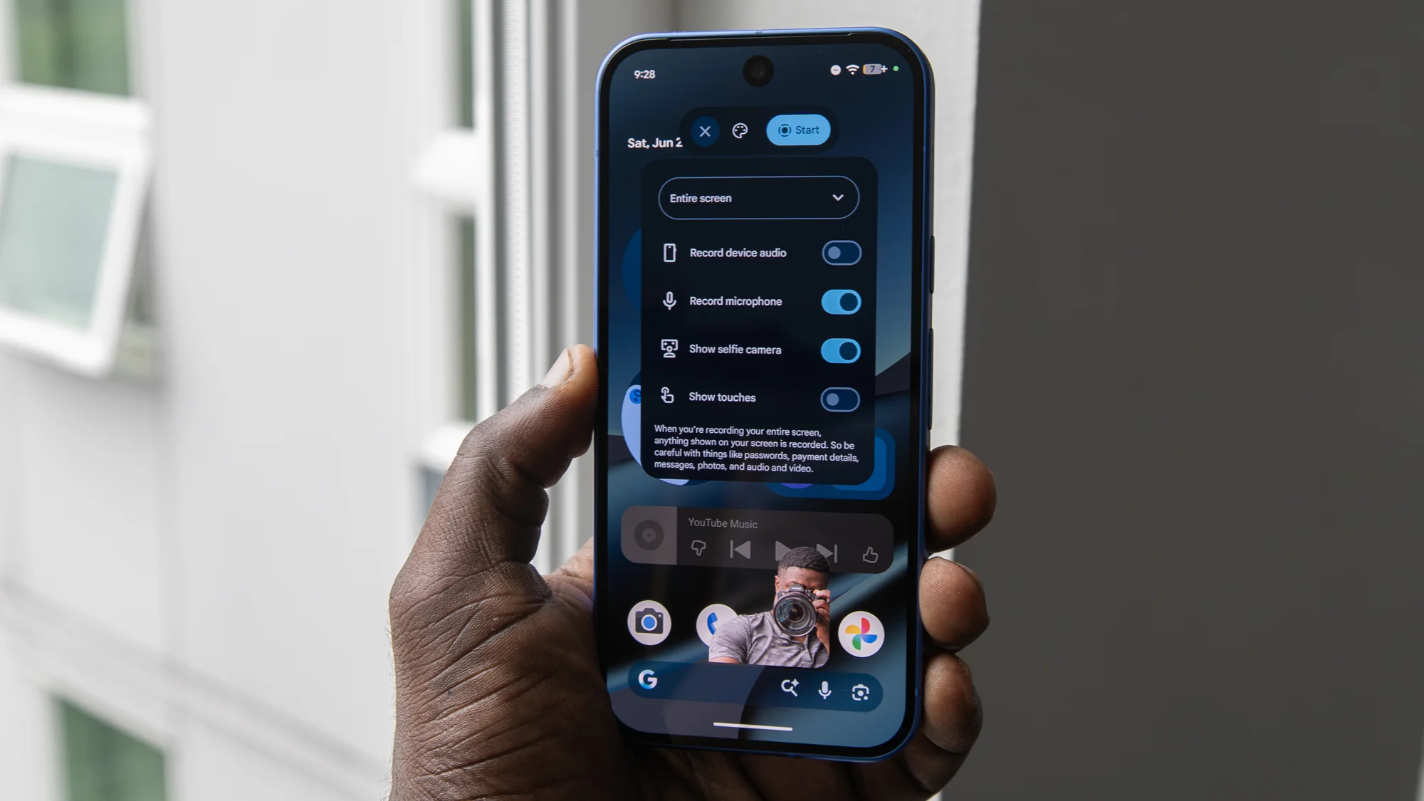 Screen Reactions on the Pixel 10 running Android 17