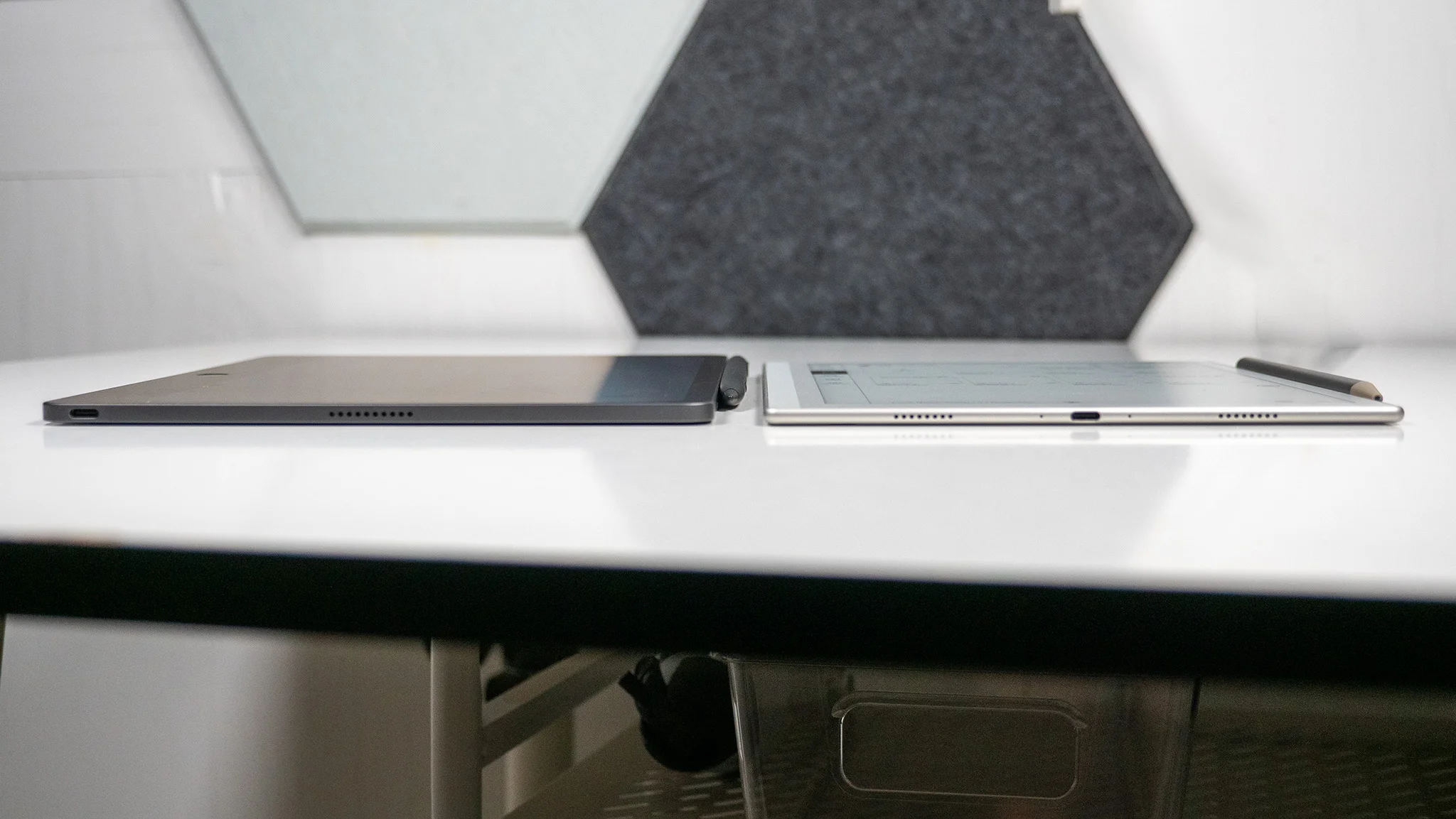 Comparing the thickness between the Boox Go 10.3 Gen II and the TCL Note A1 NXTPAPER