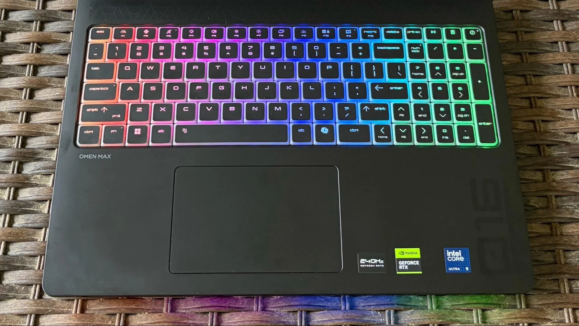 HyperX Omen Max 16