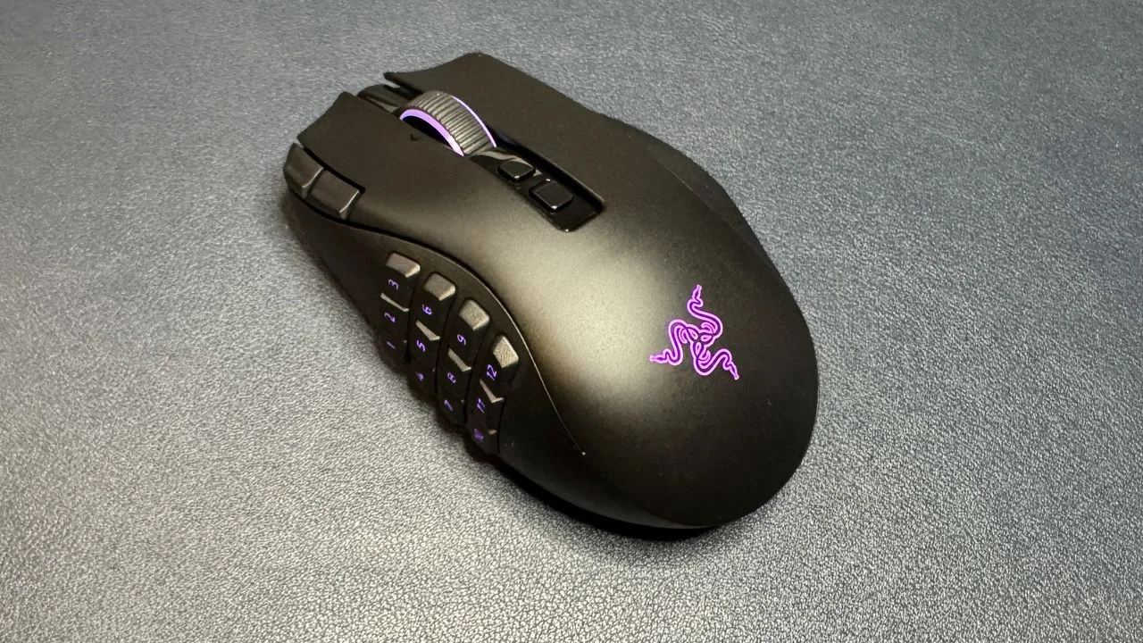 Razer Naga V3 Pro Review: My new 23-button mouse