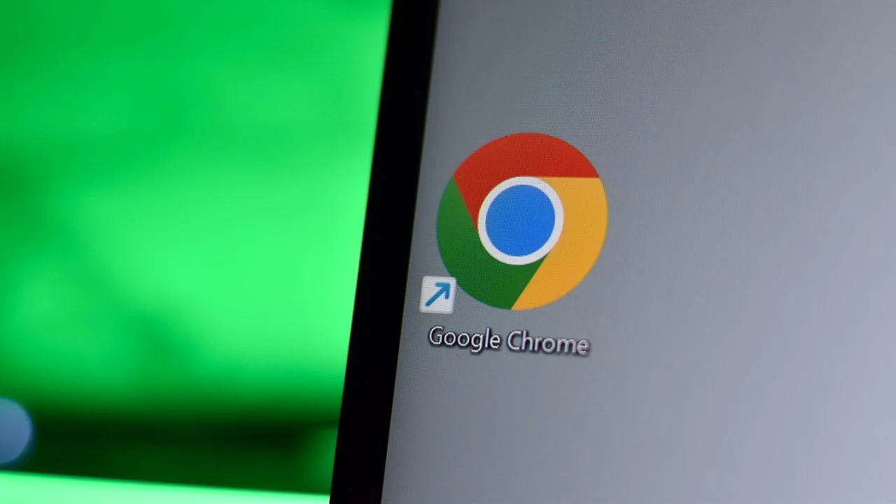 Reason to Consider Uninstalling Chrome: Google's New 4GB AI Model