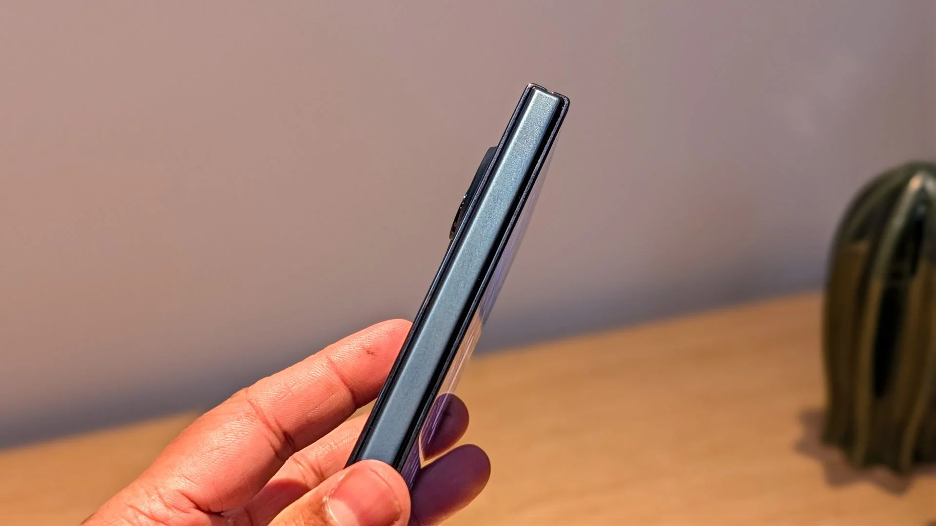 Apple iPhone Duo hands-on testing at Android Central