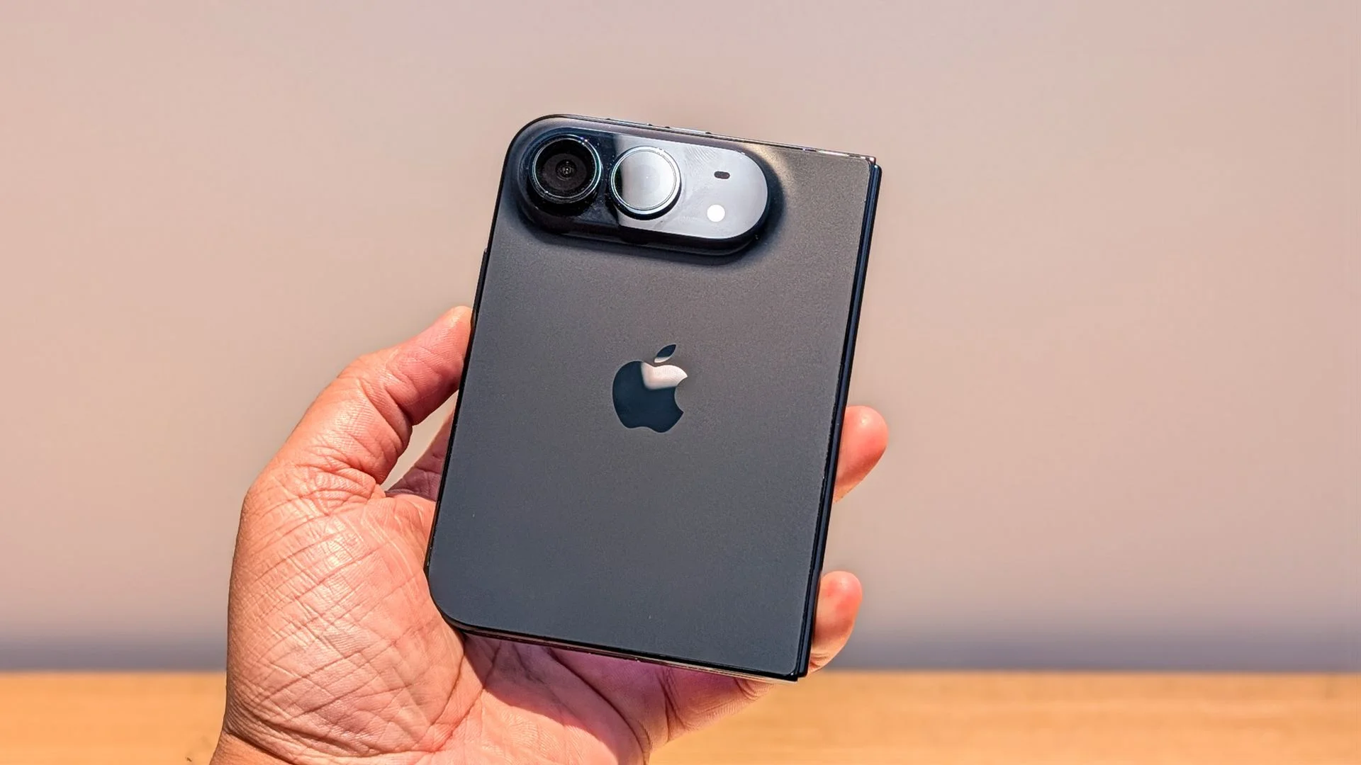 Apple iPhone Duo hands-on testing at Android Central