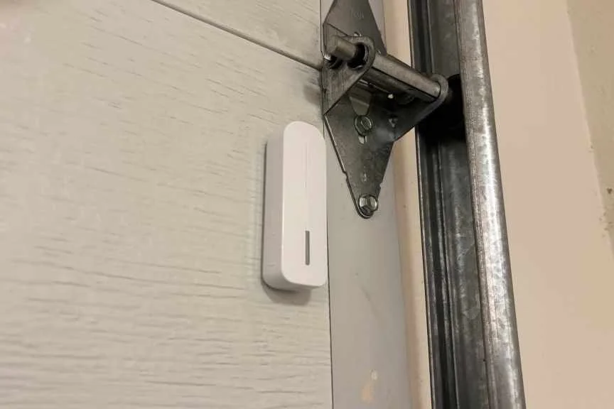 Abode Garage sensor on inside garage door