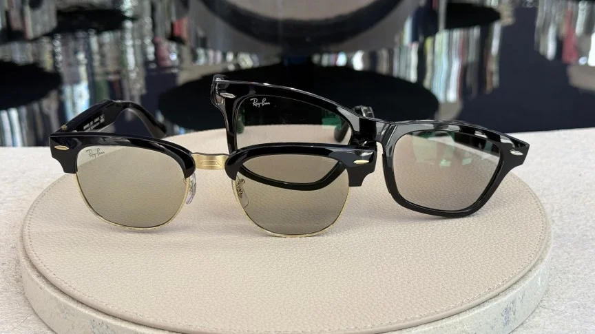 Two models of glasses-free Meta Ray-Ban glasses