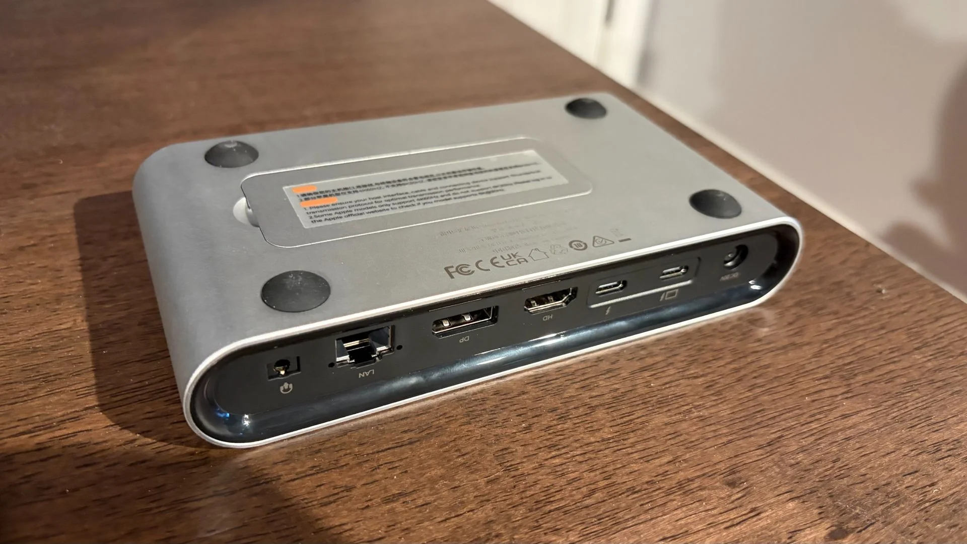 VectoTech V-Core vs Orico TB5