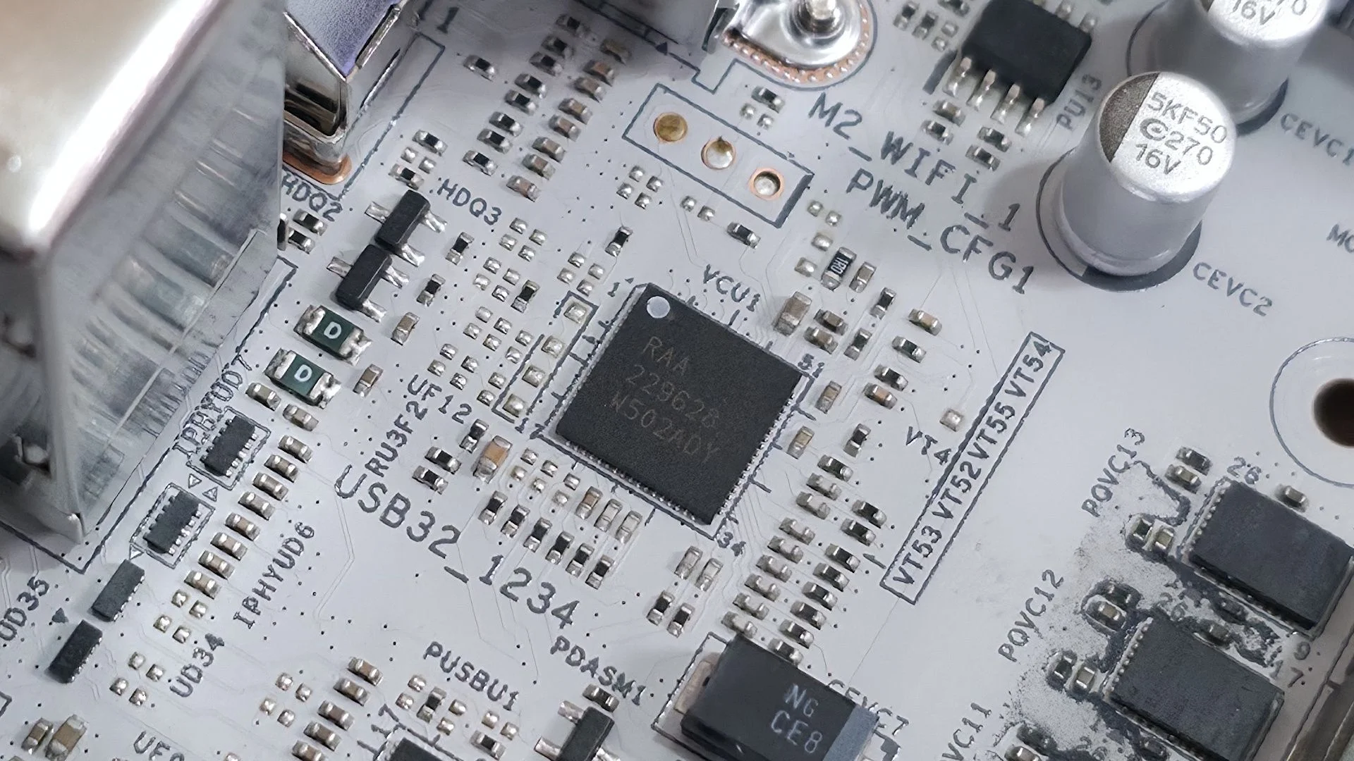 ASRock X870E Challenger Wifi