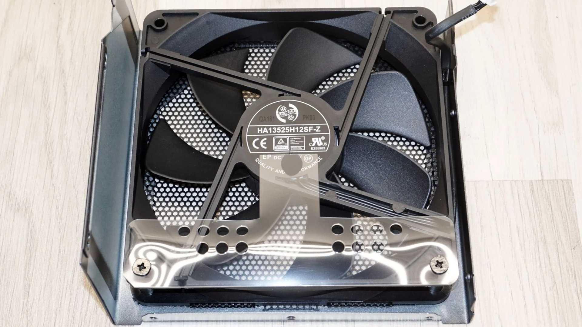 GIGABYTE 1000GM PG5 1000W