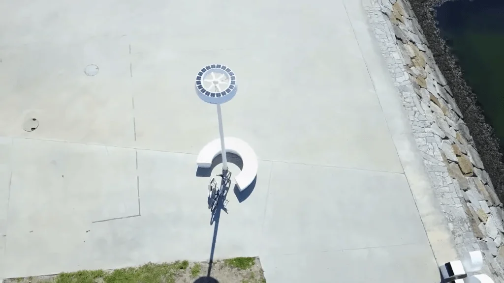 Tech Odyssey Series: Omniflow Transforms Streetlights into Smart EV Charging Hubs